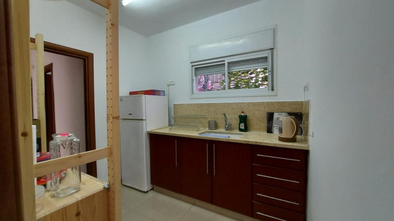 Adi'S Apartment - Tiberias Luaran gambar