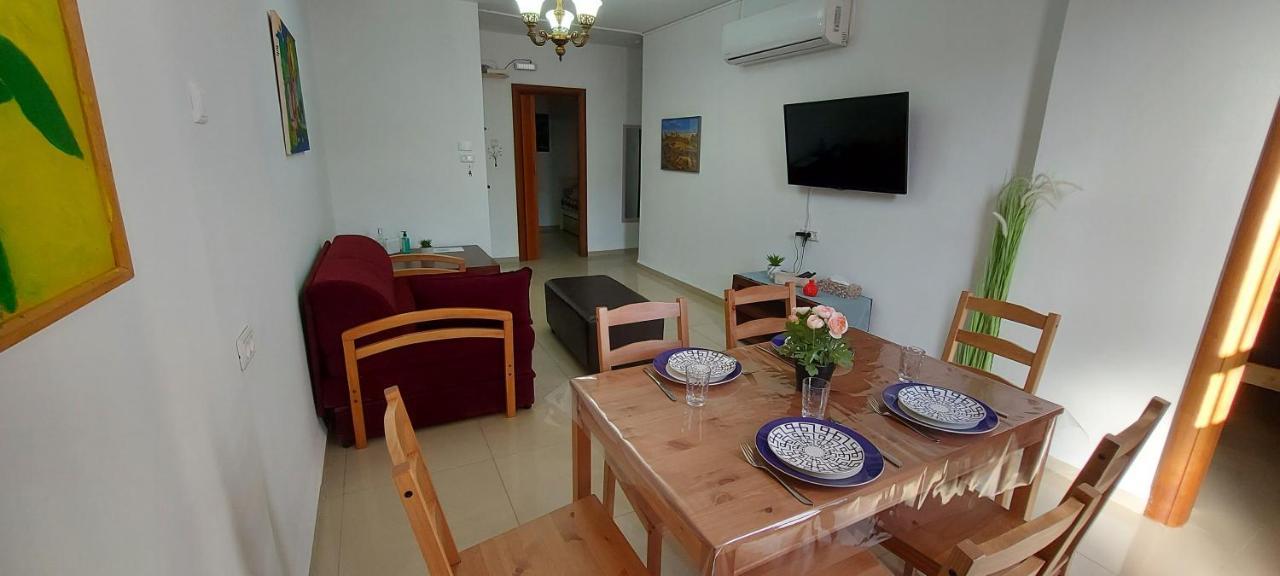 Adi'S Apartment - Tiberias Luaran gambar
